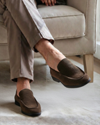 Mocassins en daim haut de gamme - Semelles noires